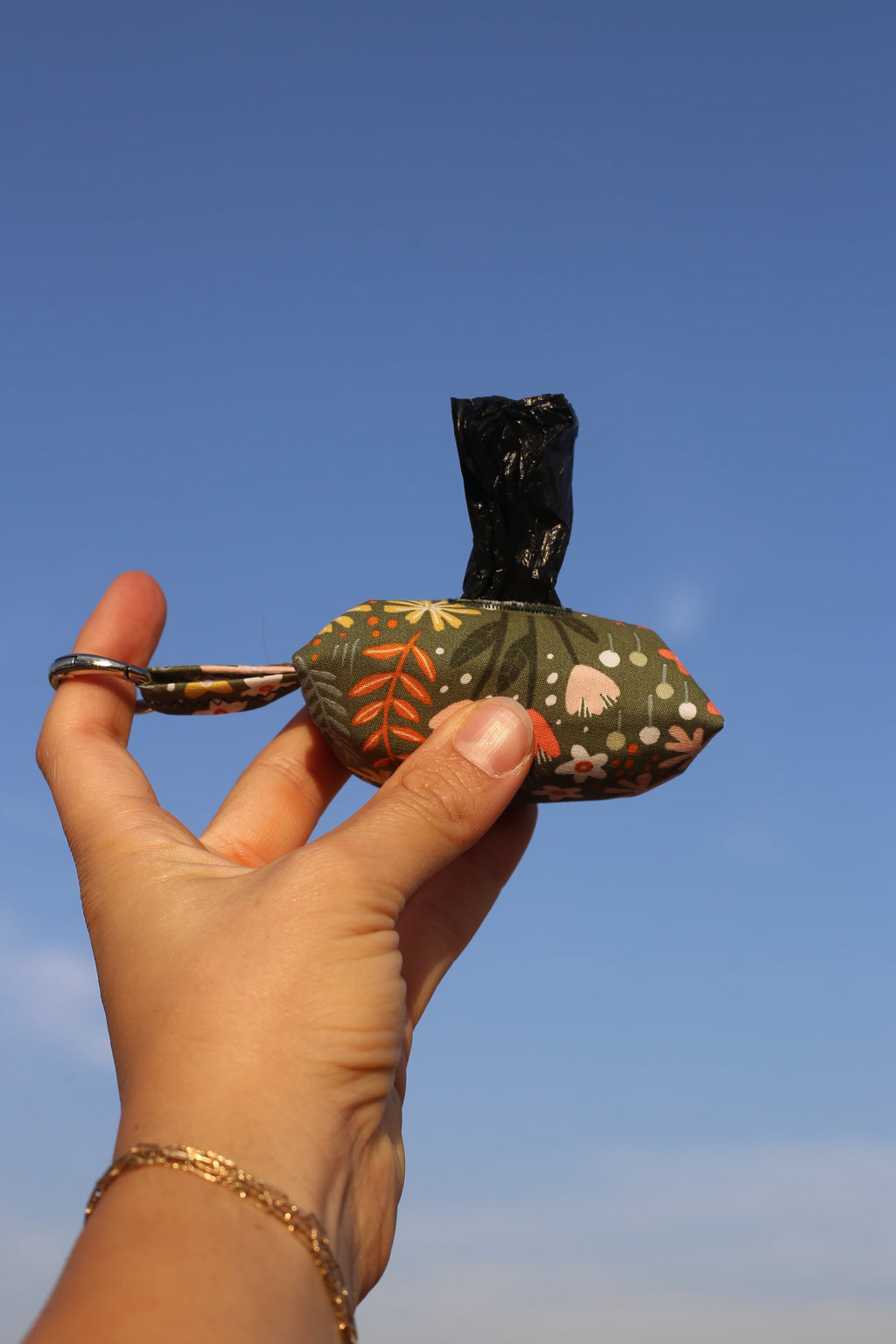 OLIVE GREEN POO POUCH