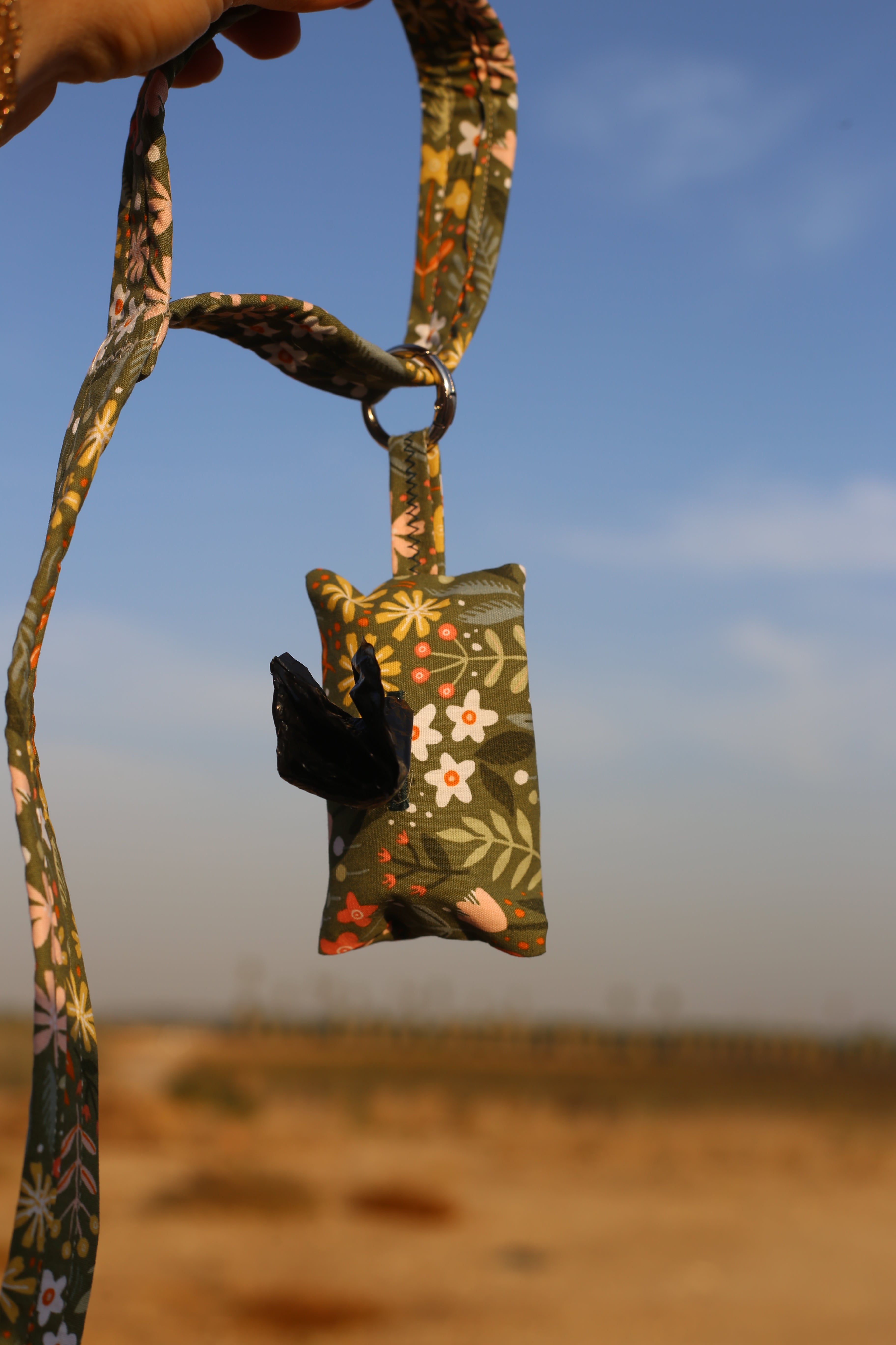 OLIVE GREEN POO POUCH