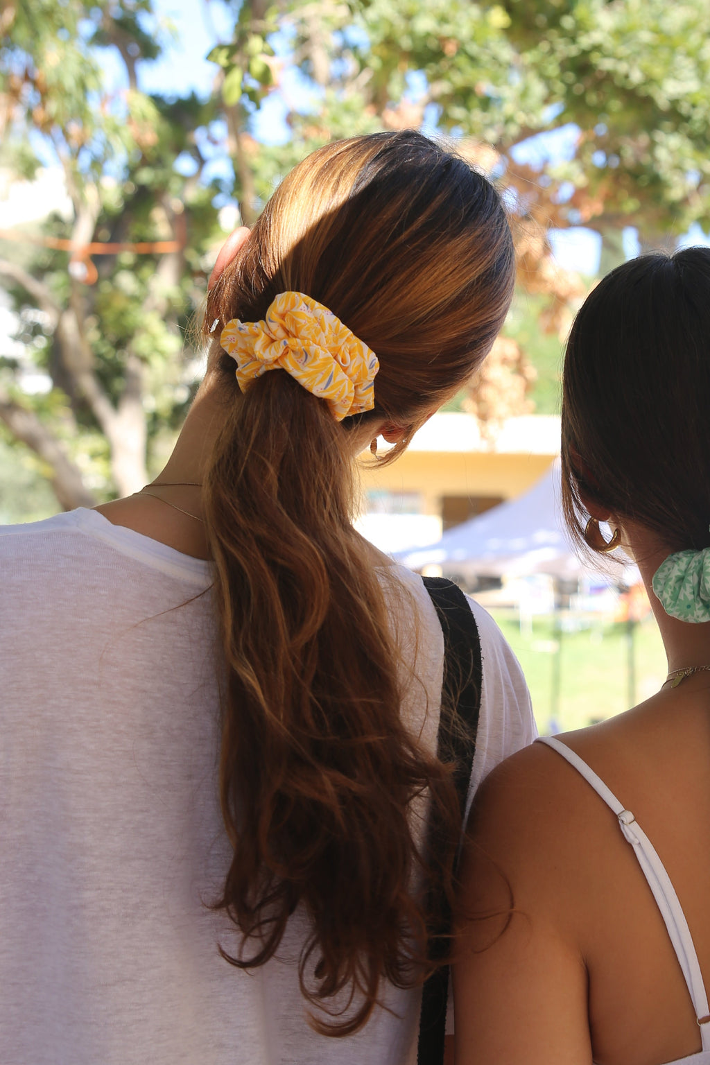 YELLOW LEAVES SCRUNCHIE